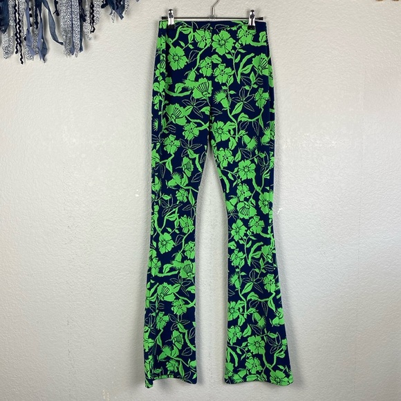 Zara Green Floral knit flare Pants - Picture 2 of 7